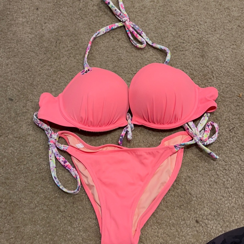 VS cheeky bathing suit. Small bottom and 34C top